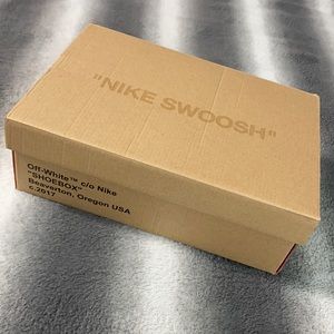 👟OFF WHITE SHOE BOX